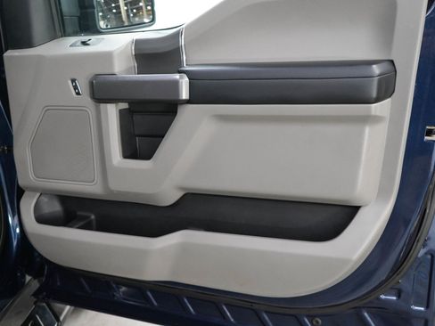 Used 2020 Ford F150 XLT w/ Equipment Group 302A Luxury AWD/4WD image 9