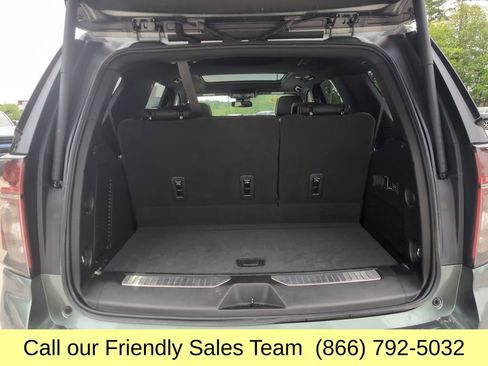 Used 2023 Chevrolet Tahoe RST w/ Sport Performance Package AWD/4WD image 22