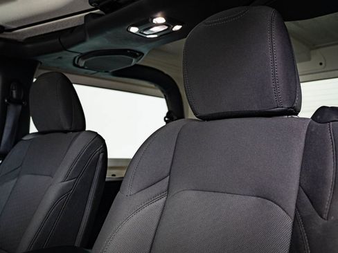 Used 2022 Jeep Wrangler Willys image 19