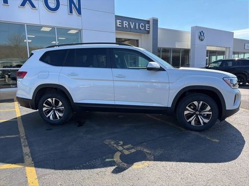 New 2026 Volkswagen Atlas SE AWD/4WD image 8