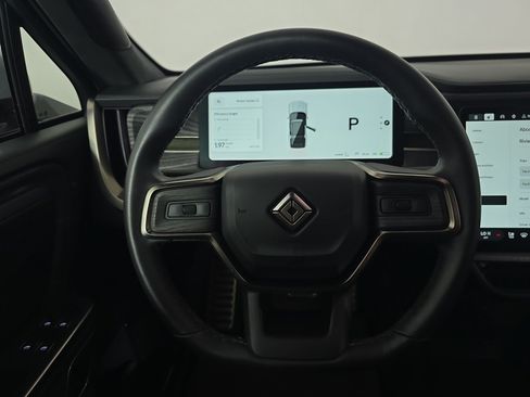 Used 2024 Rivian R1S Adventure AWD/4WD image 28