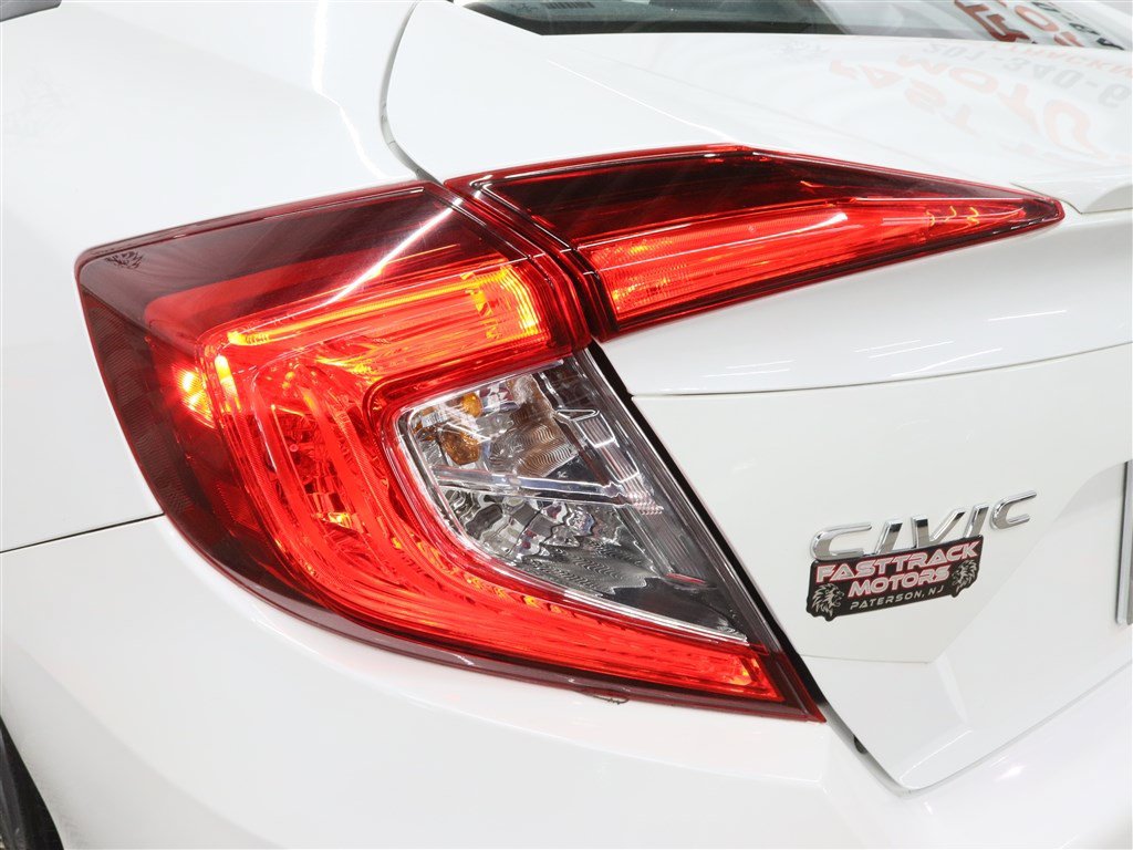 Used 2020 Honda Civic EX image 10