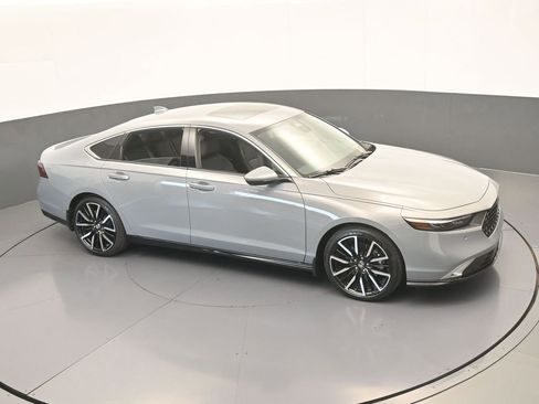 Used 2024 Honda Accord Touring image 50