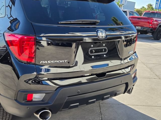 Used 2025 Honda Passport EX-L image 5