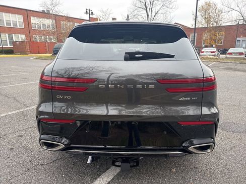 New 2026 Genesis GV70 3.5T Sport Prestige image 8
