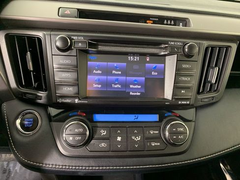 Used 2018 Toyota RAV4 XLE w/ Plus Extra Value Package AWD/4WD image 24