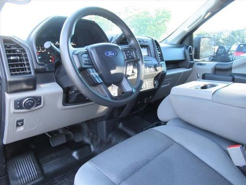 Used 2019 Ford F150 XL w/ Equipment Group 101A Mid RWD image 16
