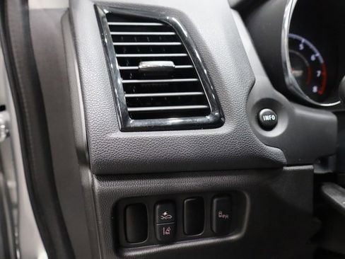 Used 2024 Mitsubishi Outlander Sport ES image 17