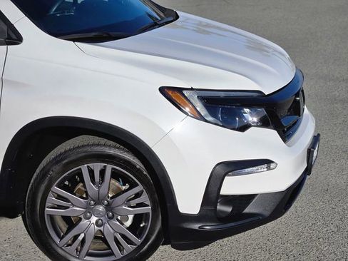Used 2022 Honda Pilot Sport image 4