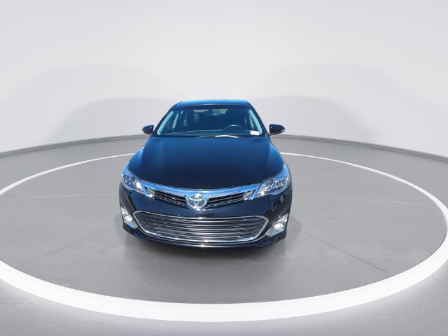 Used 2013 Toyota Avalon XLE Touring FWD image 3