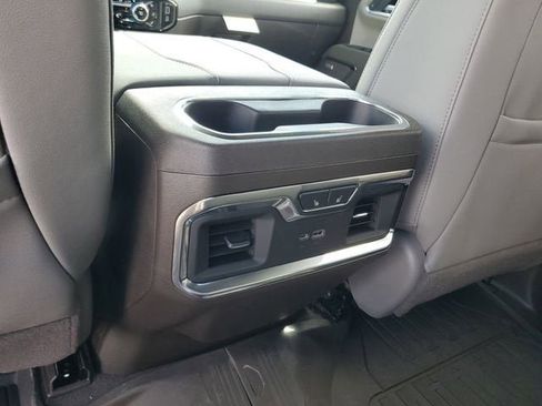 New 2026 GMC Sierra 1500 SLT w/ SLT Premium Plus Package AWD/4WD image 18
