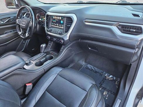 Used 2018 GMC Acadia SLT image 21