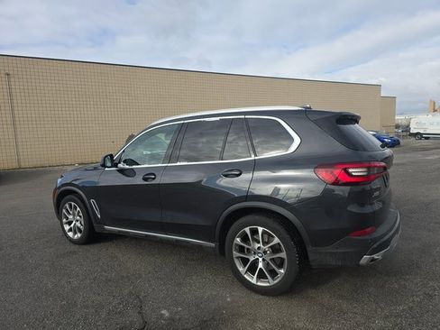 Used 2023 BMW X5 xDrive40i w/ Premium Package image 7