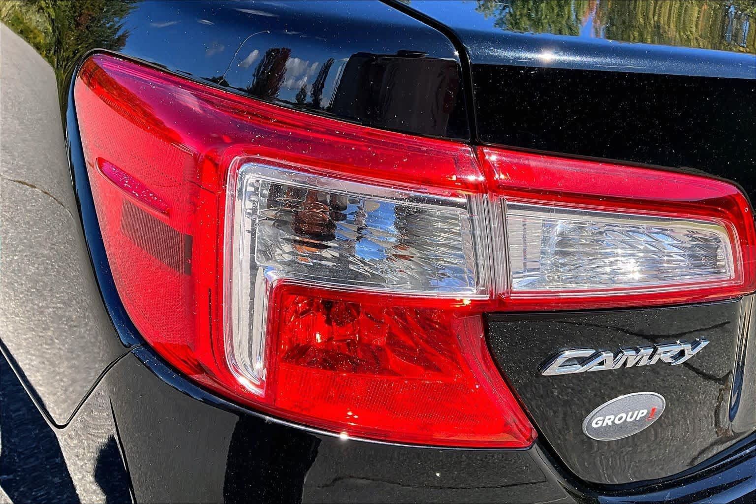 Used 2014 Toyota Camry LE FWD image 28