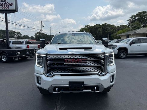 Used 2022 GMC Sierra 2500 Denali w/ Denali Ultimate Package AWD/4WD image 2