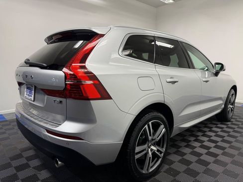 Used 2020 Volvo XC60 T5 Momentum AWD/4WD image 12