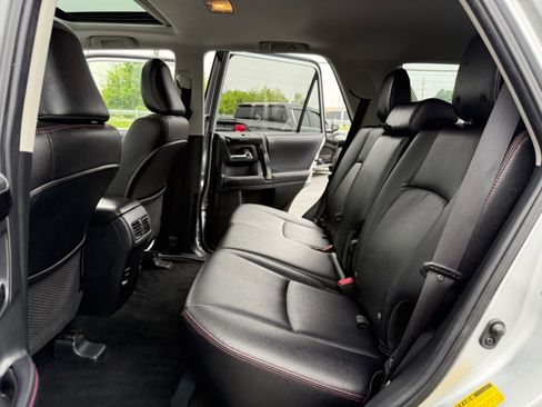 Used 2018 Toyota 4Runner SR5 image 14