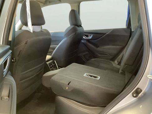 Certified 2021 Subaru Forester Premium AWD/4WD image 14