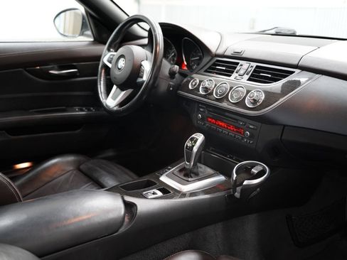 Used 2012 BMW Z4 sDrive28i RWD image 18