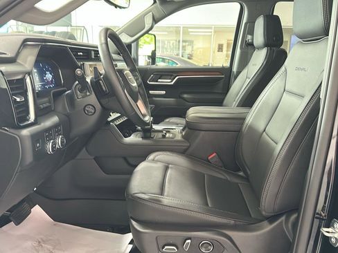 Used 2024 GMC Sierra 1500 Denali w/ Denali Reserve Package image 6