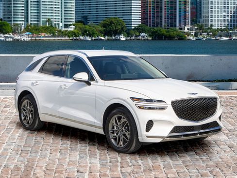 Used 2024 Genesis GV70 2.5T image 3