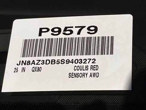 Certified 2025 INFINITI QX80 Sensory image 34