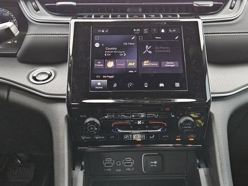New 2026 Jeep Grand Cherokee L 2WD image 13