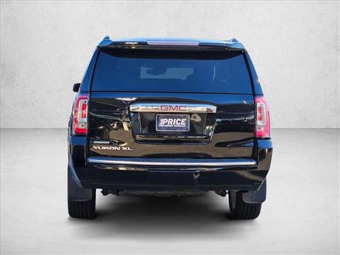 Used 2017 GMC Yukon XL Denali w/ Open Road Package image 3