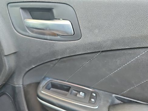 Used 2022 Dodge Charger SXT RWD image 22