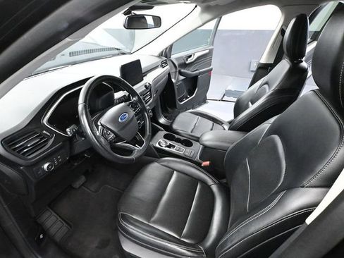 Used 2021 Ford Escape SEL image 21