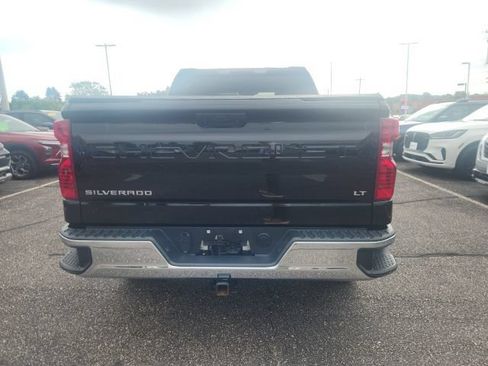 Used 2024 Chevrolet Silverado 1500 LT AWD/4WD image 3