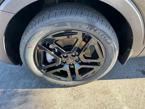 New 2025 Kia Telluride EX X-Line image 40