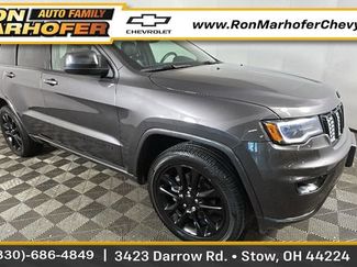 Used 2020 Jeep Grand Cherokee Altitude AWD/4WD video 1