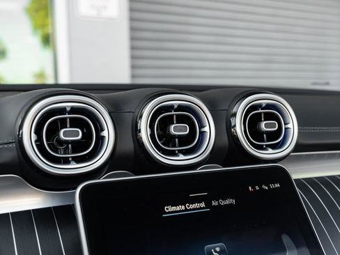 Used 2025 Mercedes-Benz CLE 53 AMG 4MATIC Cabriolet image 30