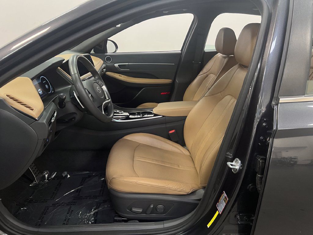 Used 2020 Hyundai Sonata Limited FWD image 11
