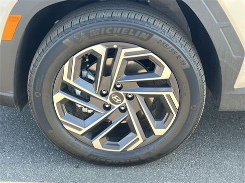 Certified 2026 Hyundai Tucson Limited w/ Tow & Go Package image 44