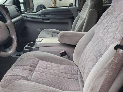 Used 2001 Ford Excursion XLT RWD image 19