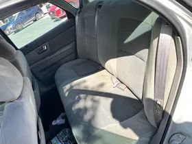 Used 2002 Ford Taurus SE FWD image 11
