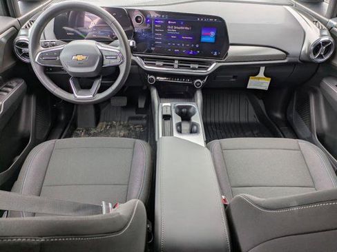 New 2026 Chevrolet Equinox EV LT FWD image 23