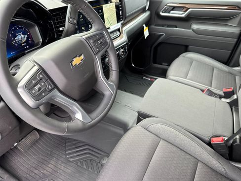 New 2026 Chevrolet Silverado 2500 LT w/ Safety Package AWD/4WD image 9