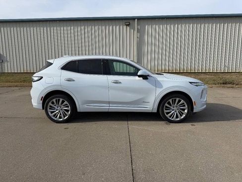 New 2026 Buick Envision Avenir image 2