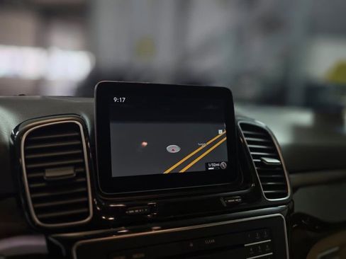 Used 2016 Mercedes-Benz GLE 350 4MATIC image 22