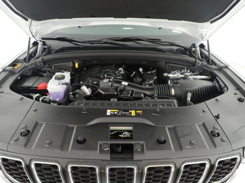 New 2026 Jeep Grand Cherokee Laredo X image 6