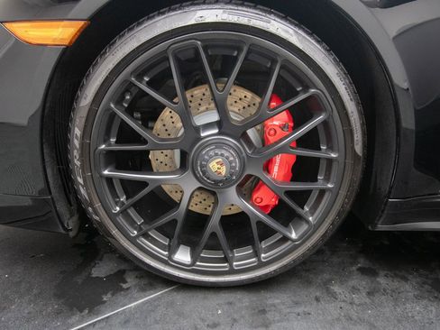 Used 2015 Porsche 911 Carrera 4 GTS AWD/4WD image 36
