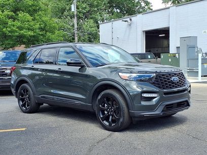 Used 2023 Ford Explorer ST-Line w/ Class IV Trailer Tow Package