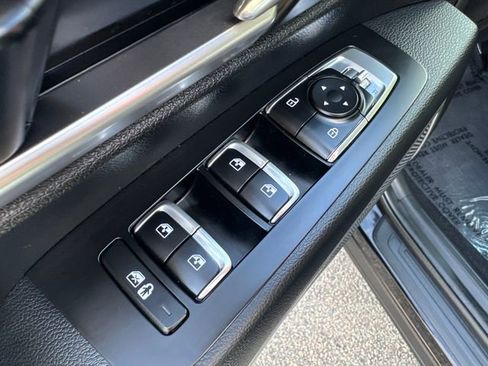 Used 2024 Kia Telluride S w/ S Sunroof Package image 26