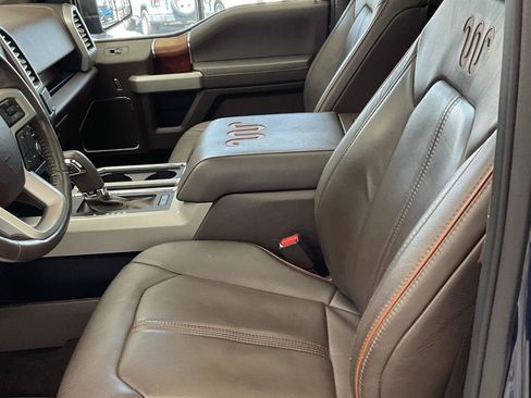 Used 2017 Ford F150 King Ranch w/ Equipment Group 601A Luxury AWD/4WD image 8