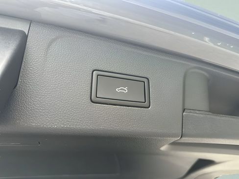 New 2026 Volkswagen Atlas SEL Premium R-Line image 26