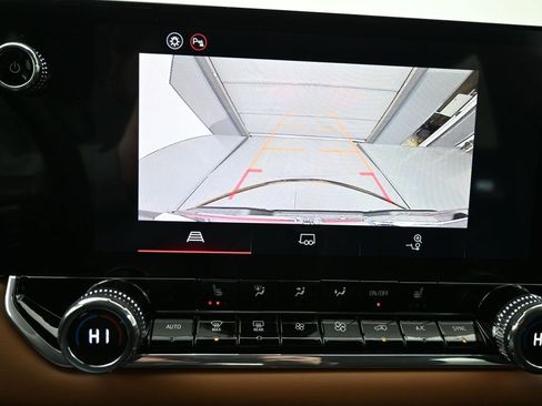 New 2026 GMC Canyon AT4 image 16