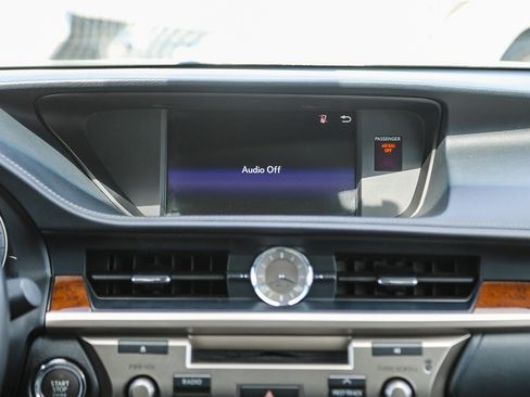 Used 2017 Lexus ES 350 FWD image 14